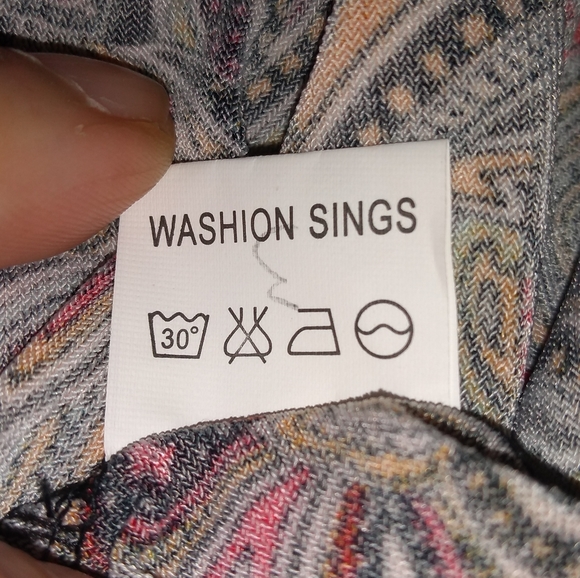 Zhongnida Paisley Shirt - Picture 4 of 14